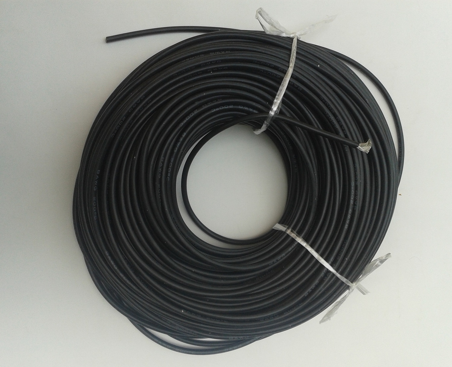 Силовой силиконовый кабель 8 AWG (чёрный)