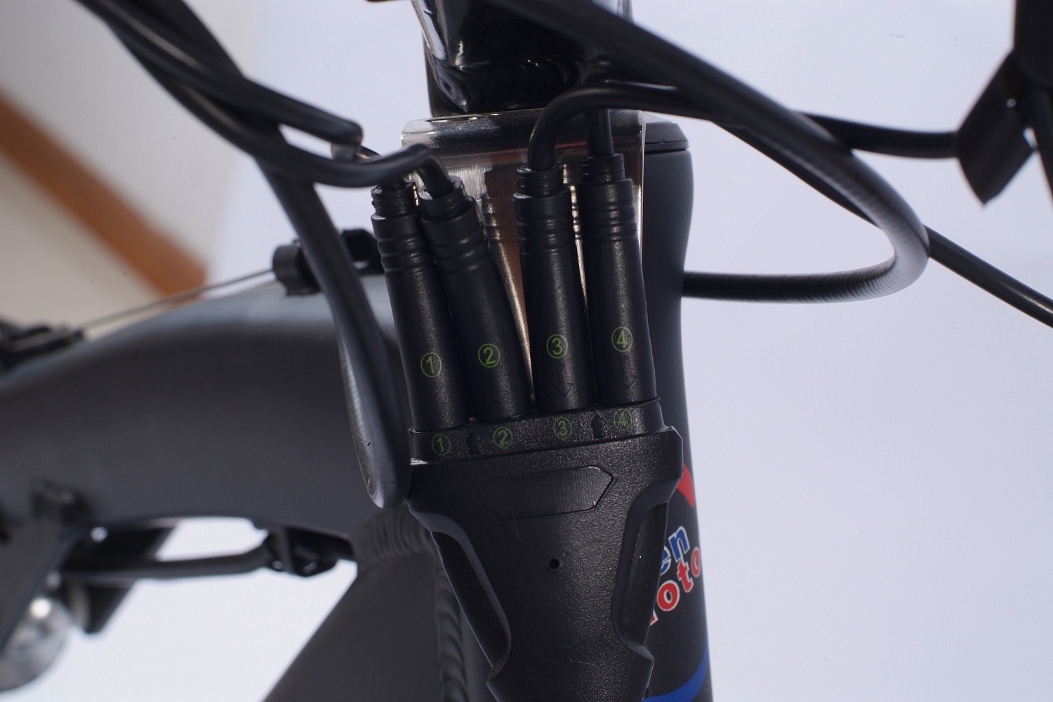 Диспенсер управления для Magic Pie-3